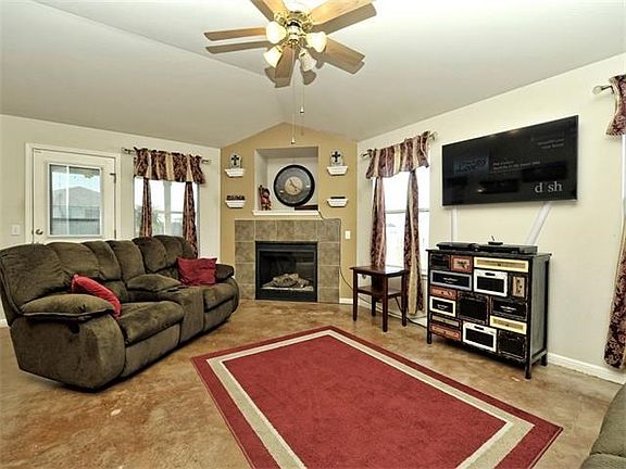 3rd image of 233 Saint Marys Dr