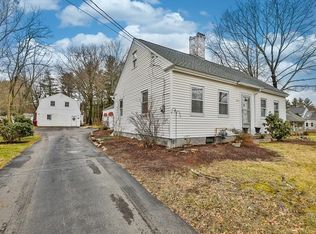 50 Mission Rd, Tyngsboro, MA 01879