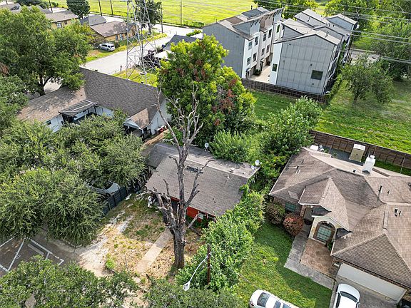 3rd image of 5110 Hardy St