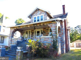 16 E Chesapeake Ave, Crisfield, MD 21817