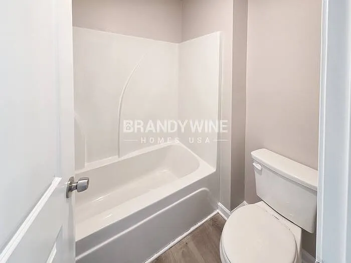 1116 E Shoreview Rd — Photo 11