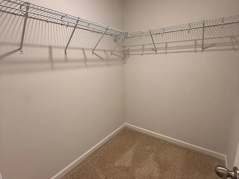 3913 Falcon Ct NW — Photo 11
