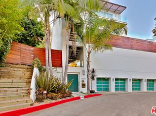 8854 Hollywood Hills Rd, Los Angeles, CA 90046