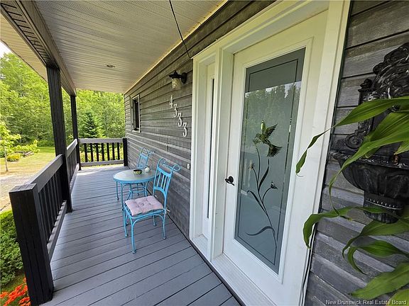 5th image of 4333 Nicholas Denys Rd