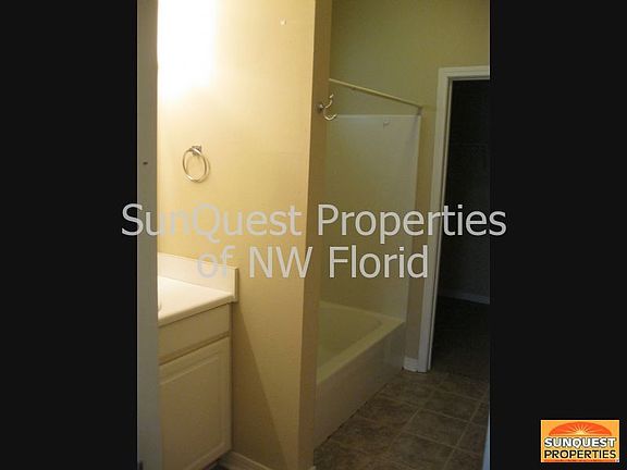 5th image of 3160 Birdseye Cir