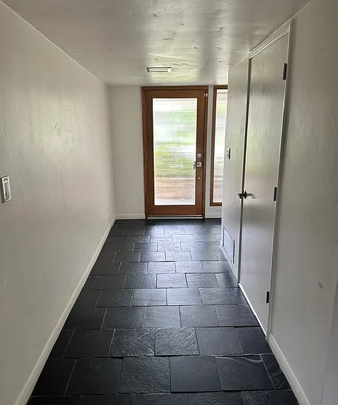 5001 Ojai Dr — Photo 2