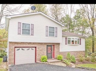 9 Laurel Ln, East Stroudsburg, PA