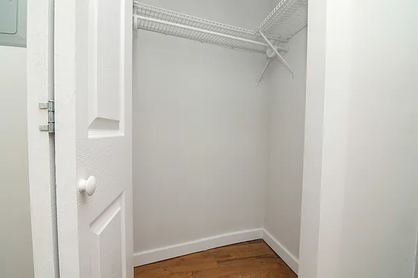 Rented by Compass | media 33