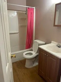 132 General Arnold St NE #D — Photo 2