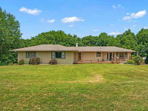 9450 Westbound K4 Hwy, Topeka, KS 66614