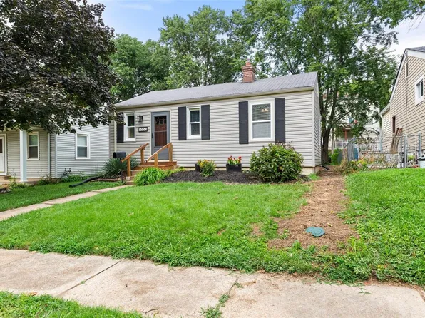 5563 Connecticut St, Saint Louis, MO 63139