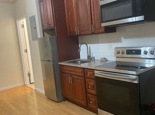 53 Graham Ave #2C, Brooklyn, NY 11206