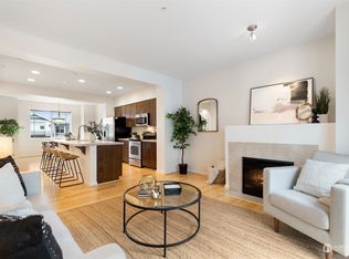 15720 Manor Way APT D4, Lynnwood, WA 98087