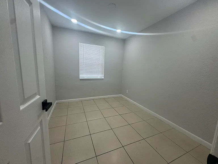 721 Nathan Hale Rd — Photo 6