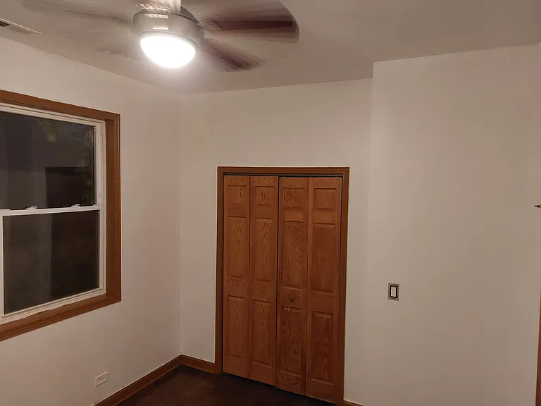2714 W Wilcox St #2 — Photo 3