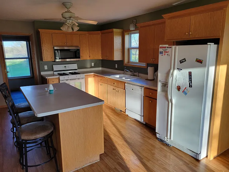 16976 State Highway 24 NW — Photo 9