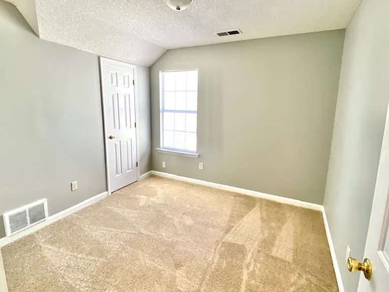 9035 Weeping Cherry Ln — Photo 13