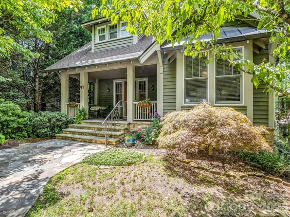 47 Cheshire Dr, Black Mountain, NC 28711