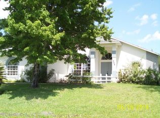 456 Krefeld Rd NW, Palm Bay, FL 32907