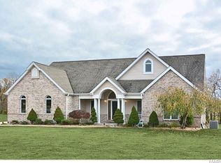 3816 Highway D, Defiance, MO