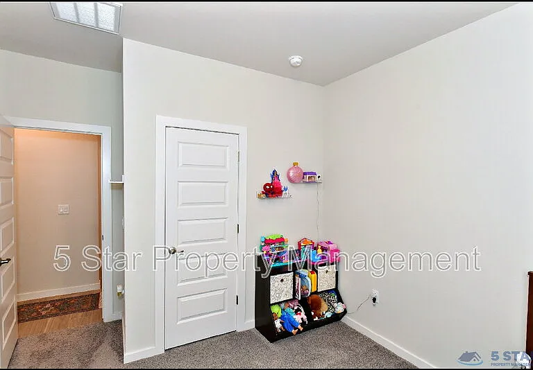 15237 Ambition Ave — Photo 32
