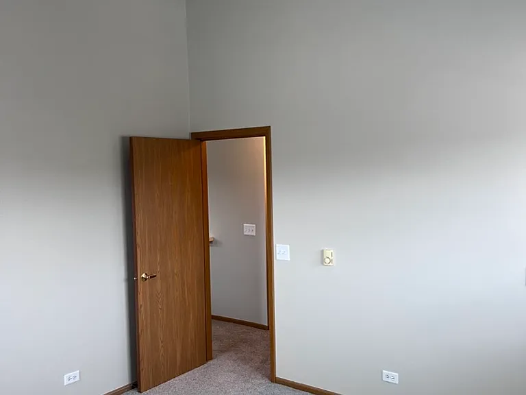 340 Cunat Blvd — Photo 13