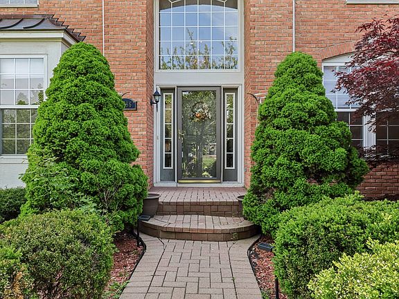 2nd image of 2786 Connolly Ln