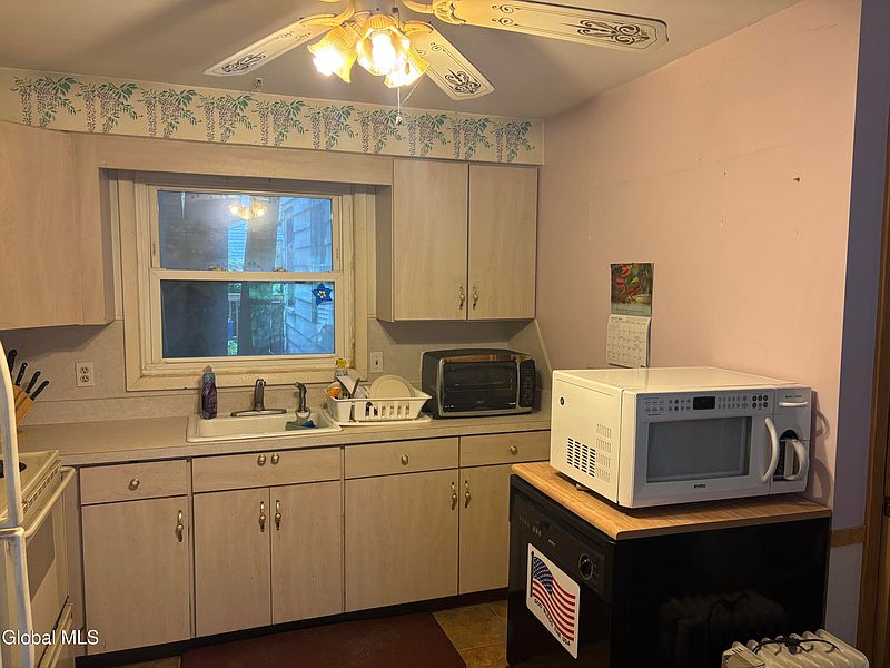 3rd image of 14 Wilmarth Street