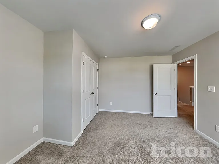 20 Evergreen Ln — Photo 8