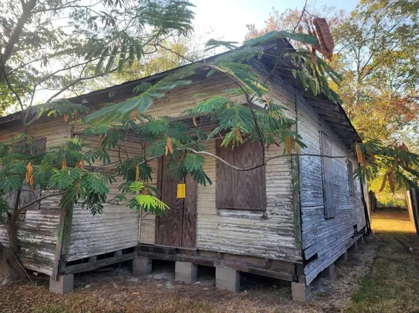 223 Calloway, Houston, TX 77029