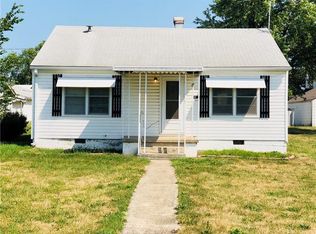 307 W Mill St, Gallatin, MO 64640