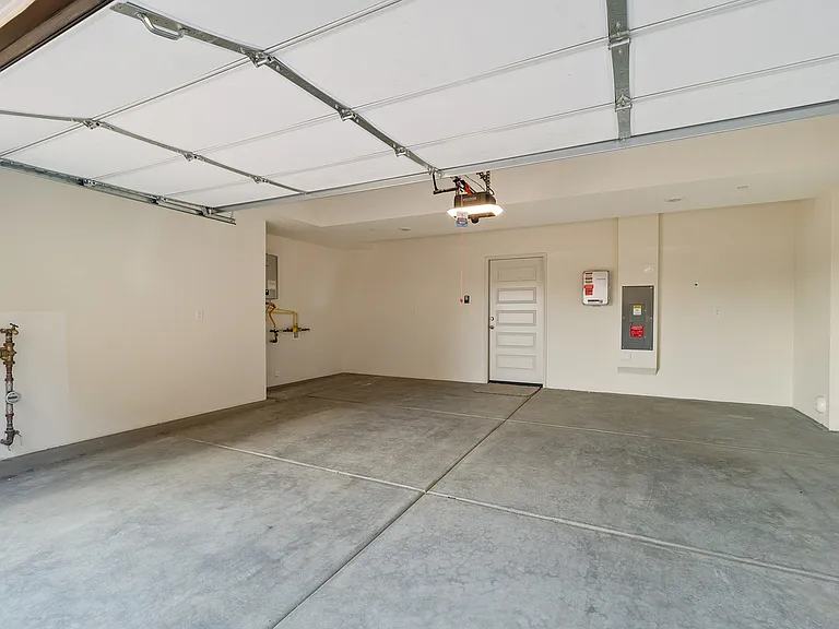 28184 Melrose Dr #183 — Photo 32