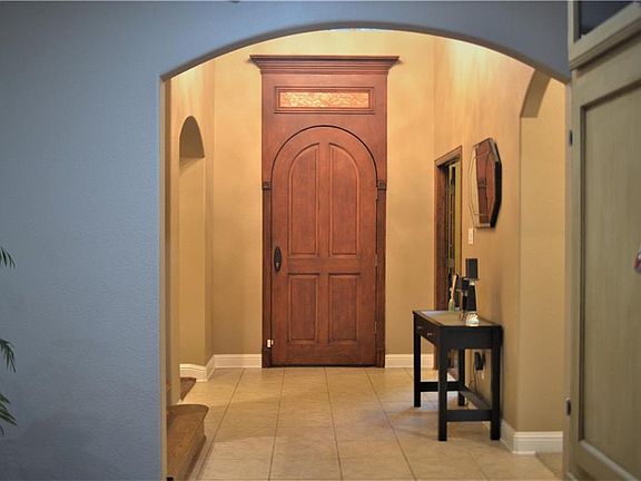 3rd image of 5916 Forest River Dr