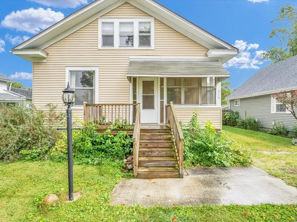 215 N Dixon St, Rankin, IL 60960