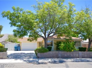 272 Bergin Dr, Las Vegas, NV 89110