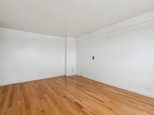 102-30 66th Road image 19 of 25