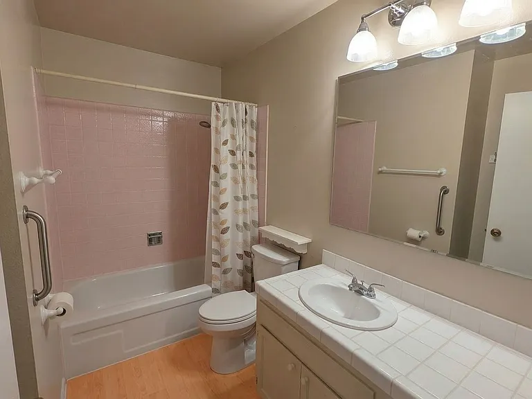 1216 Ballena Blvd — Photo 12