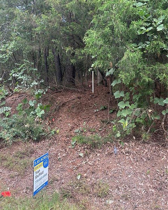2nd image of 2054 Euharlee Rd SW #3