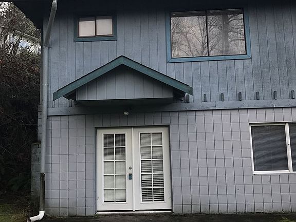 2nd image of 9944 62nd Ave SE