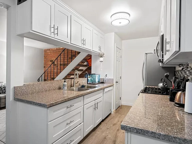 6224 Longford Dr #3 — Photo 6