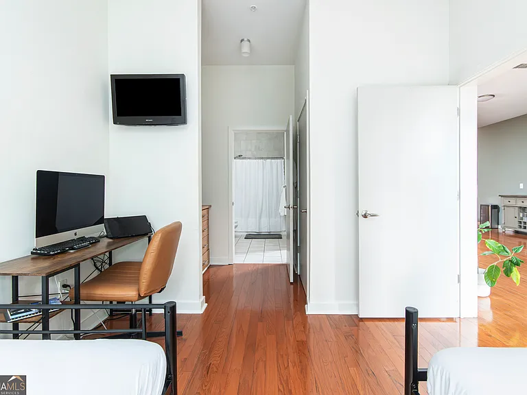 333 Nelson St SW #337 — Photo 16