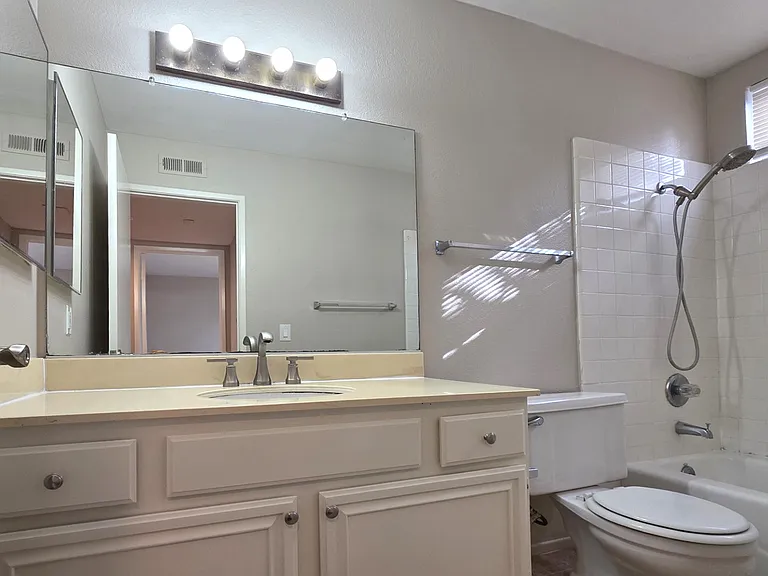 4146 Federman Ln — Photo 37