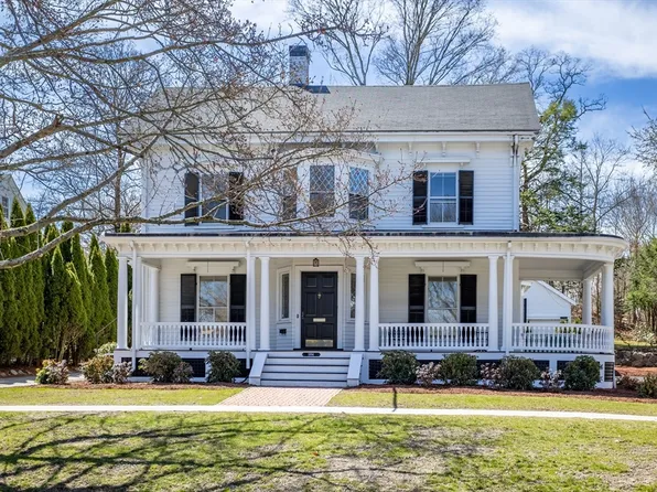 1894 Massachusetts Ave, Lexington, MA 02421