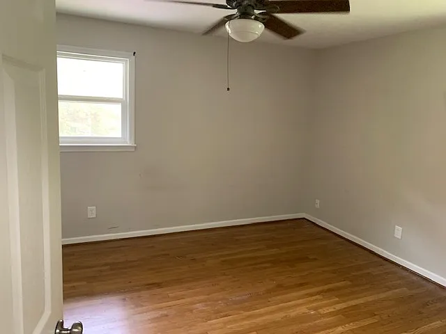 937 Roanoke Dr #1 — Photo 7