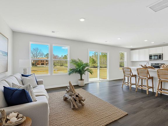 4th image of 7059 Windham Way