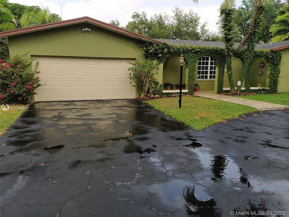 1st image of 7525 SW 167th St