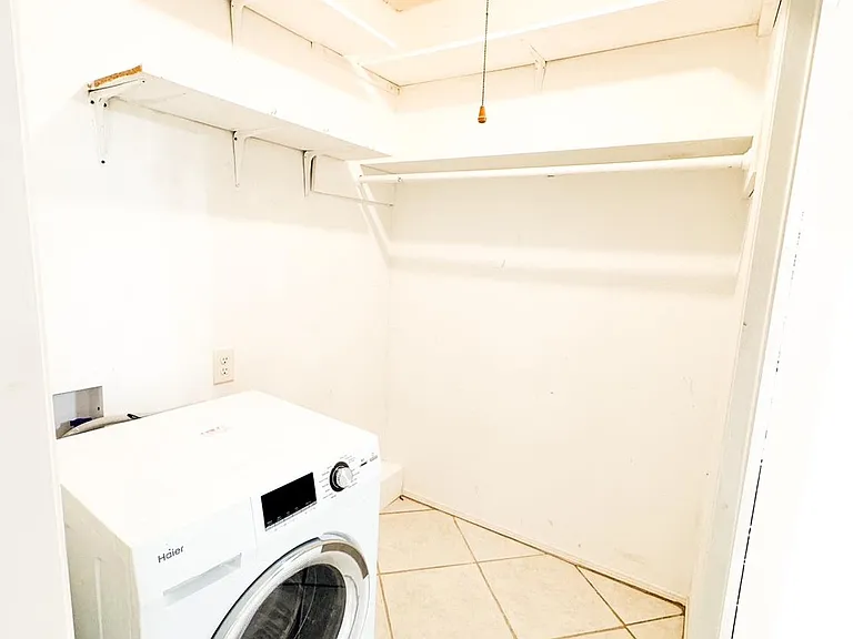 12633 Memorial Dr #4 — Photo 7
