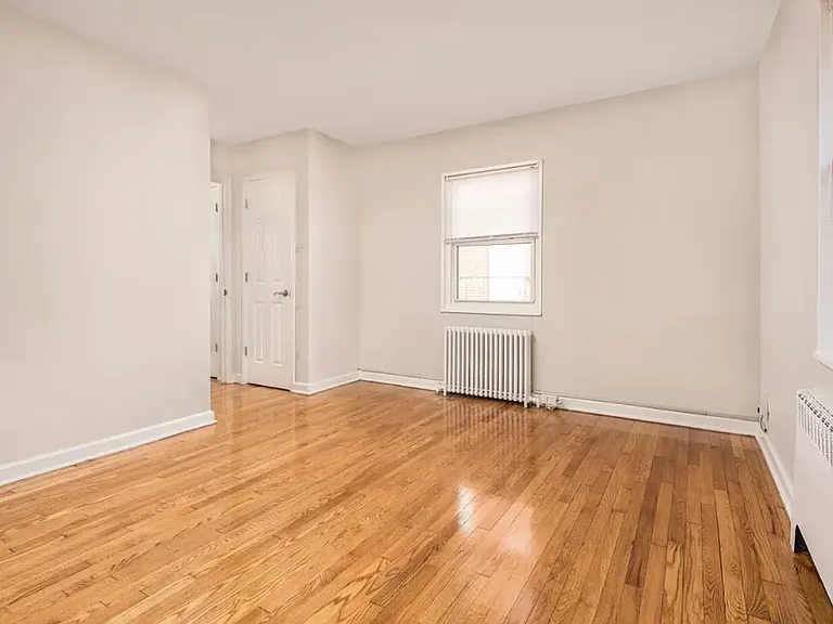Livingston Terrace — Photo 9