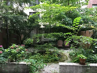 Rented by Manhattan Connection