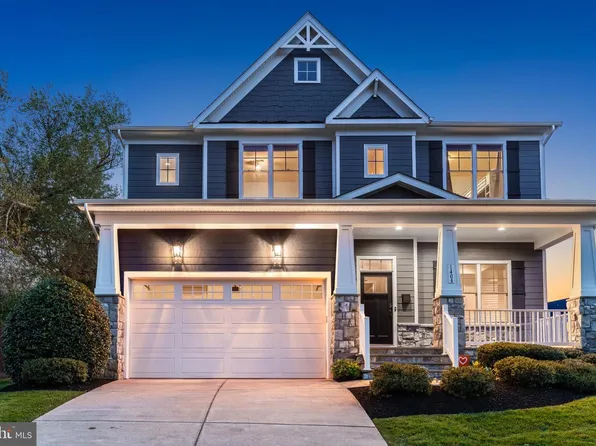1404 Cottage St SW, Vienna, VA 22180